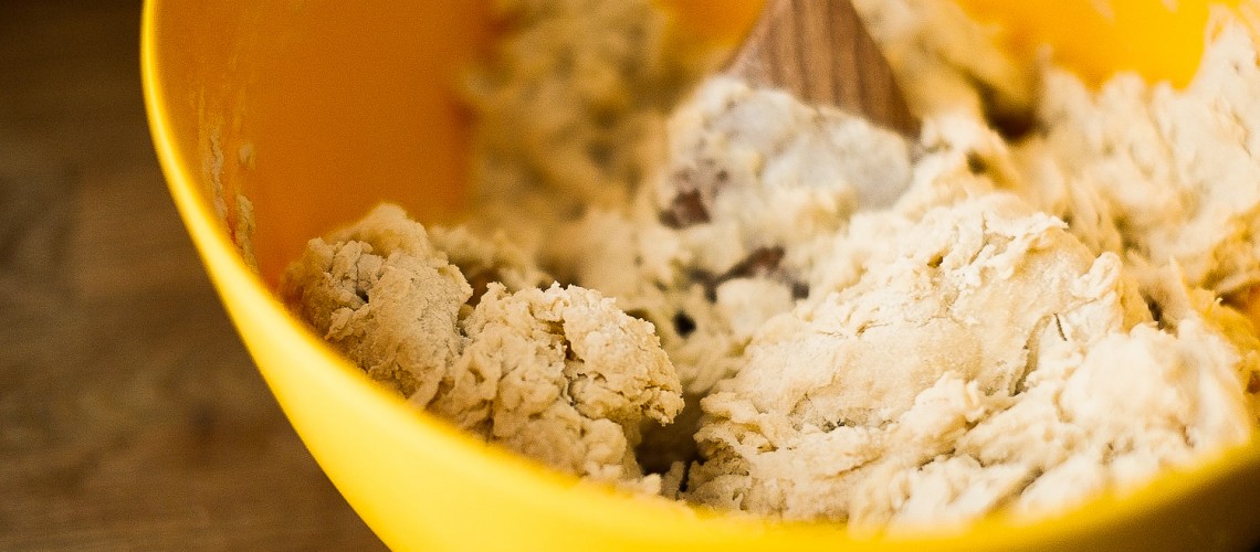 Mixing dough